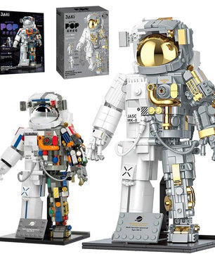 900PCS MOC Spaceman Astronaut Model Building Blocks Mechanical Exploring Adventure Assemble Bricks Puzzle Toy Christmas Gift Kid