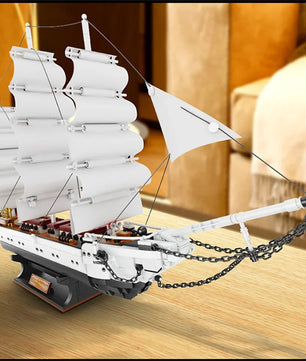 Sailboat Building Toys For Kids 1672pcs 66cm White Swan Sailing Ship Building Blocks MOC Bricks Educational Toys Home Decoration