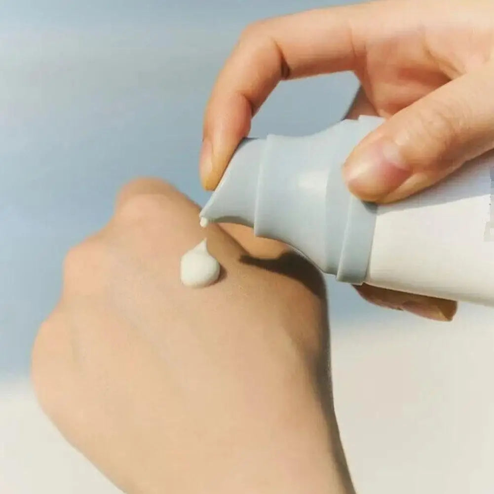 2025 50ml Hyaluronic Acid Snow Grass Sunscreen